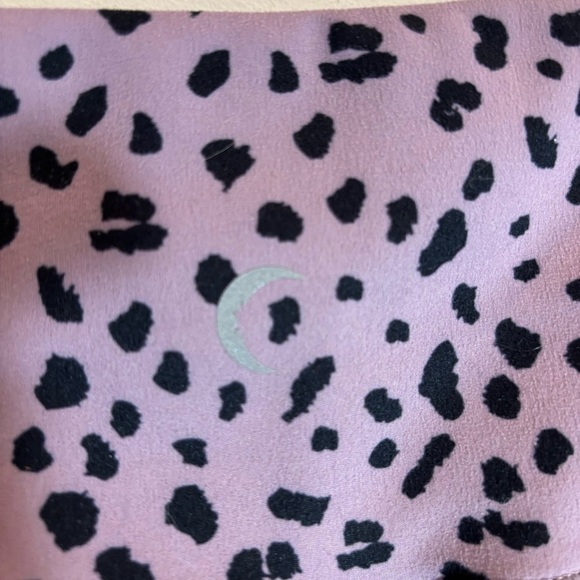 ZYIA Sz  2 Lavender Black Pattern Workout Exercise Activewear 7/8 Leggings - Picture 5 of 7